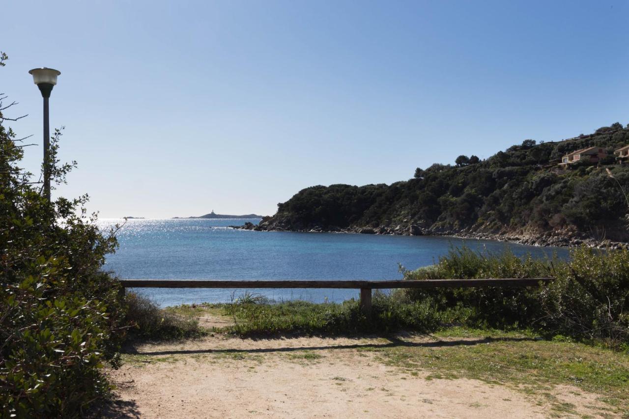 Villa Luna - Vacanza A Villasimius Vicino Alle Spiagge Piu Rinomate Della Costa Exteriör bild